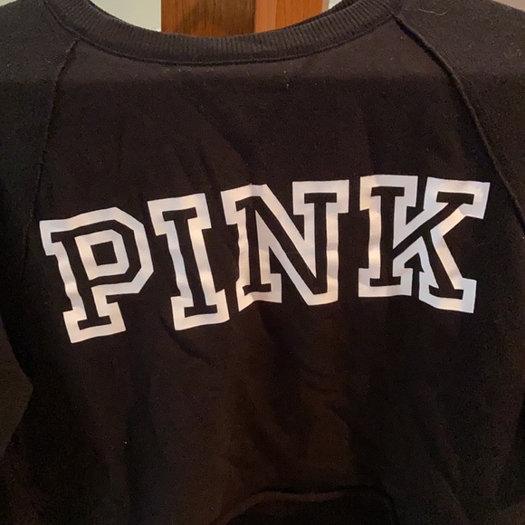 PINK black cropped crewneck - Picture 2 of 3